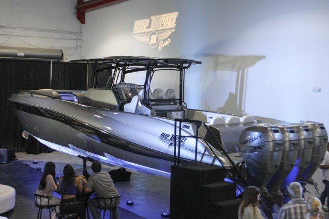 399 Cabin superyacht tender by Deep Impact