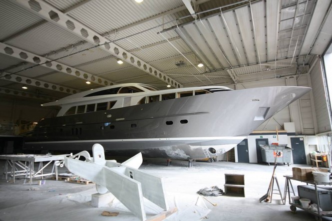 Continental III 26.00 Raised Pilothouse yacht under construction at Wim van der Valk