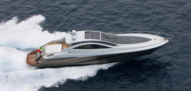 Filippetti Daemon 75s Yacht at full speed
