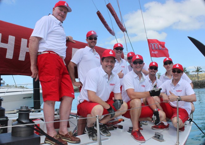 Hitchhiker Yacht crew - Photo credit to Laura McKee