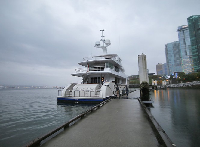 Superyacht Aurora - aft view