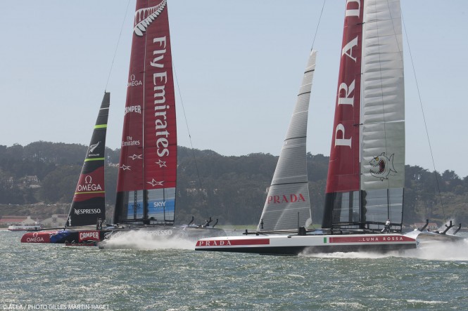34th America's Cup - Louis Vuitton Cup - Louis Vuitton Cup Final - Race Day 1 - Race 1