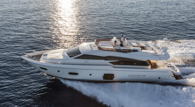 Ferretti 750 Yacht