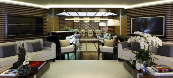 Galactica Star Yacht - Interior