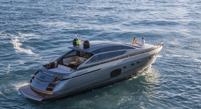 Pershing 62 Yacht