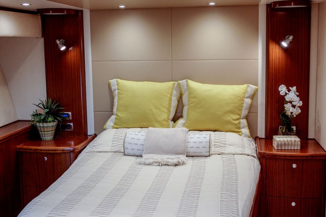 CEst La Vie Yacht - Cabin