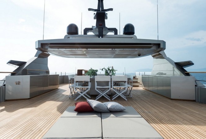 Cacos V Yacht - Exterior