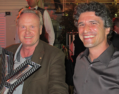 Luuk (left) and Curvelle designer Mauro Giamboi holding their well deserved award