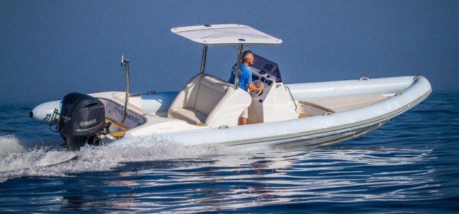 Scorpion Sport 88 Blue Moon superyacht tender on display at the 2013 PSP Southampton Boat Show