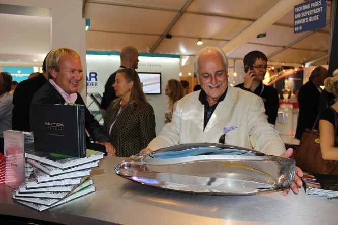 Superyacht sculpture with Tim Heywood after signing