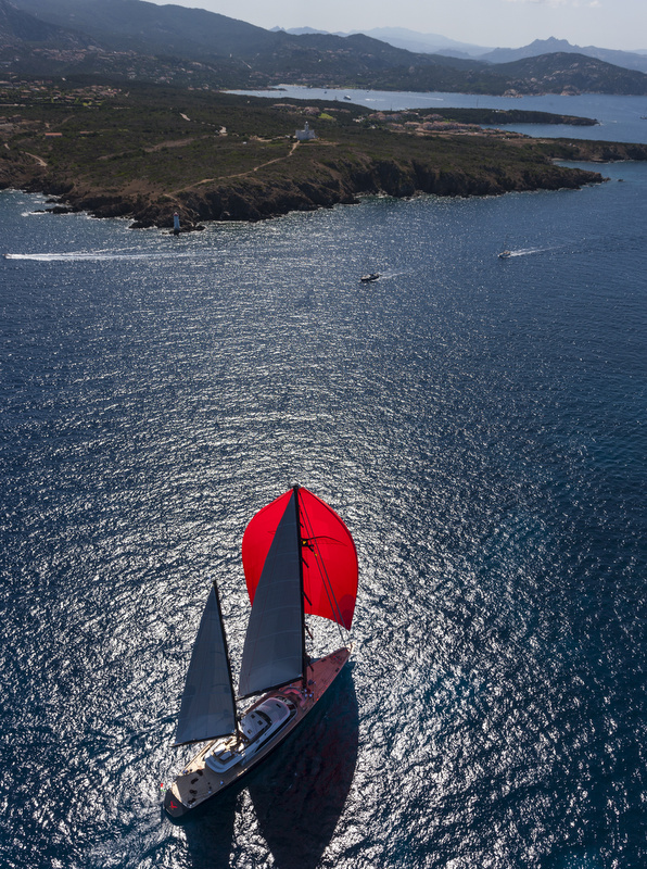 Luxury yacht Seahawk