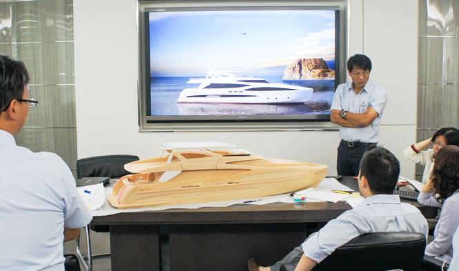 Horizon luxury yacht RP102 RPH