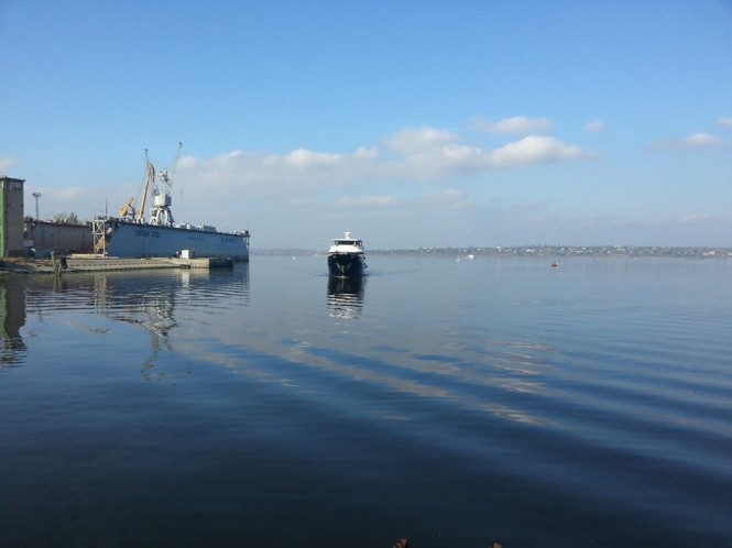 Luxury motor yacht Fifth Ocean 24