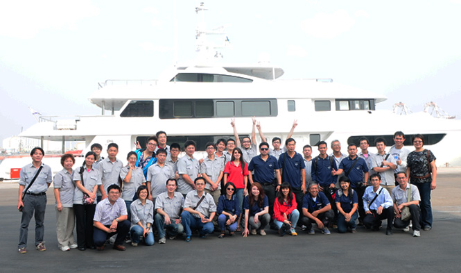 Woodworking students at Horizon