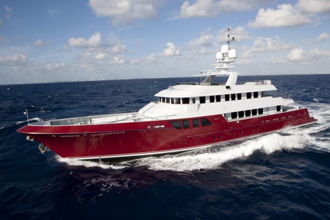 46m superyacht Qinq (ex Mazu)