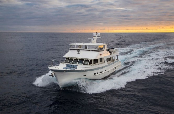 Outer Reef 860 Cockpit superyacht Ti Punch