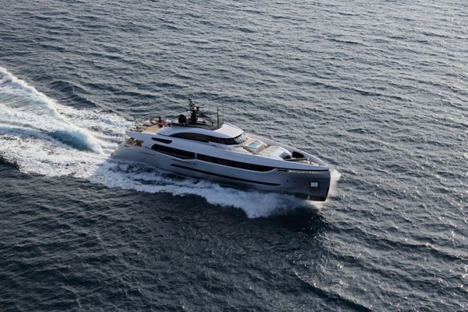 Palumbo superyacht Columbus Sport Hybrid 40M - CAmeller