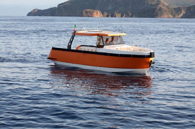 ETHOS 30 yacht tender by Azure Embark