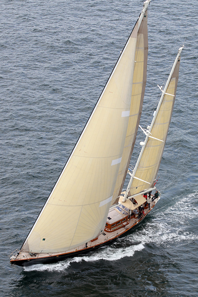 26m superyacht Velacarina - Photo by Richard Langdon