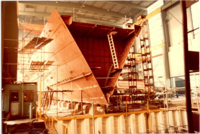 Luxury yacht Cleopatra C in build