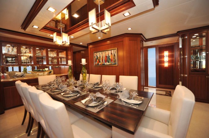 Nordhavn superyacht Aurora - Dining