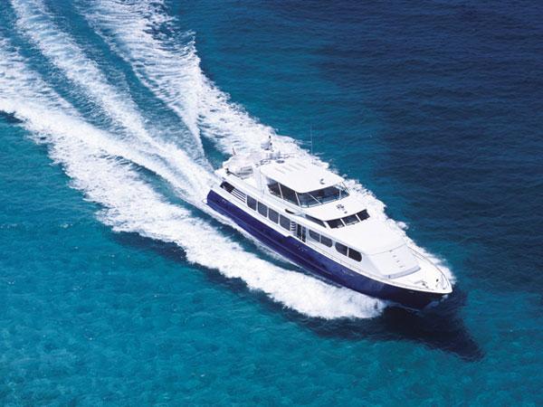 Motor yacht ENTREPRENEUR by Broward Yachts