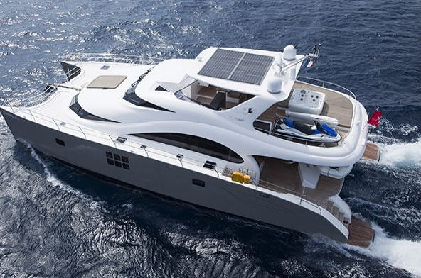 70 Sunreef Power charter yacht DAMRAK II from above