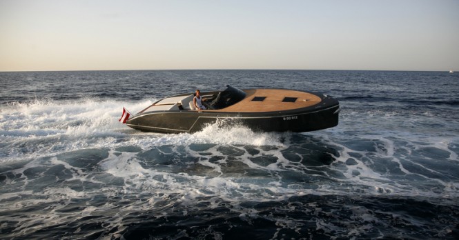 Frauscher 1017 GT superyacht tender at full speed
