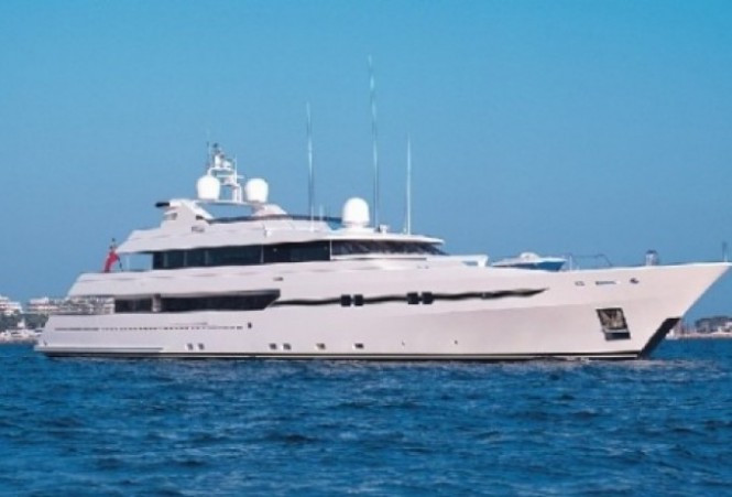 50m superyacht Double Trouble (ex La Naturalle Dee)