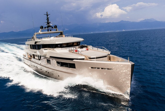 Impero 40 superyacht Cacos V by Admiral Tecnomar
