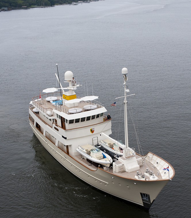 JFA superyacht Zeepaard in the glamorous America yacht charter destination - Miami Copyrights Zeepaard