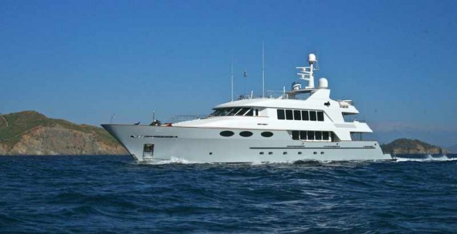 RMK-refitted motor yacht KEYLA with new interior design by Hot Lab