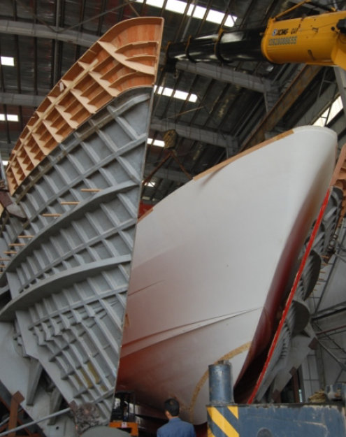 The hull of the 133ft IAG superyacht Serenity being released