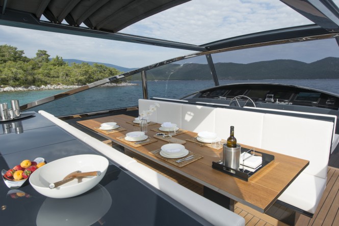 IGUAZU yacht exterior - Alen 86