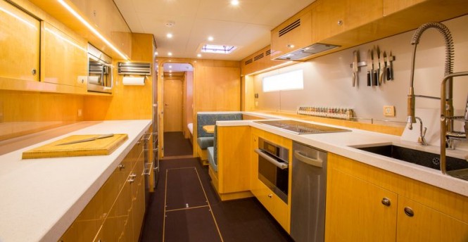 Luxury yacht WindQuest - Galley