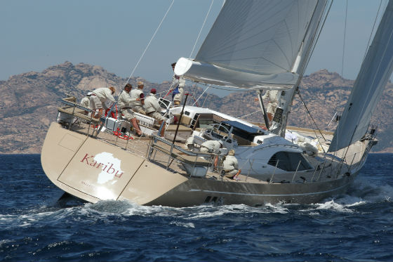 Oyster 885 Yacht Karibu under sail