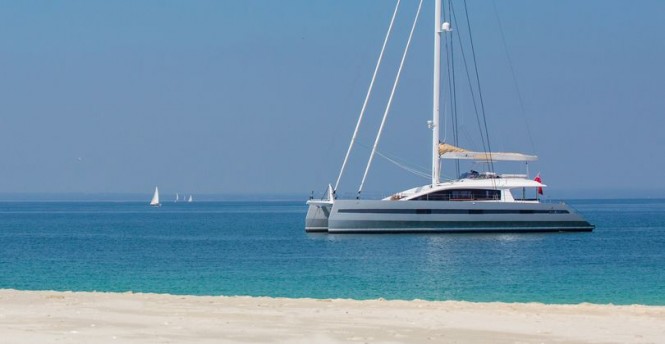 Sailing yacht WindQuest - side view