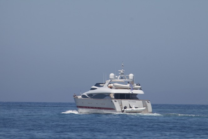 Motor Yacht GLAROS - Photo taken by Robert van der Most
