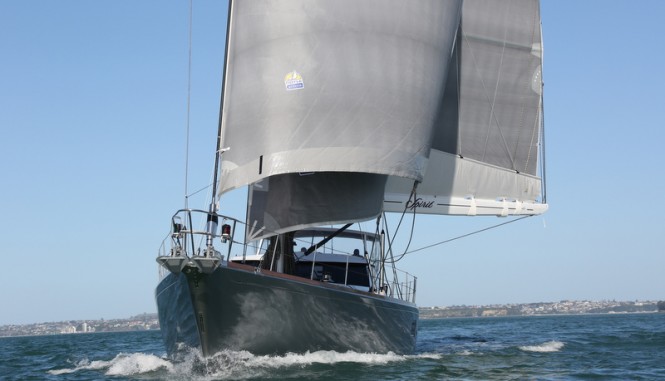 Spirit Yacht - front view