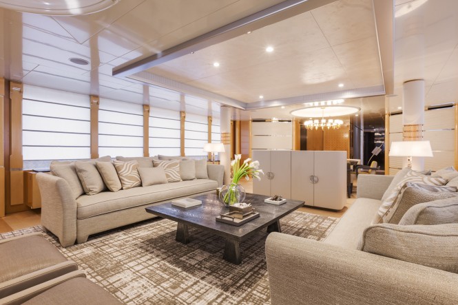 Superyacht Amore Mio 2 - Saloon