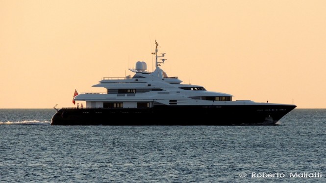 43m charter yacht ALASKA entering the port of Livorno in Italy