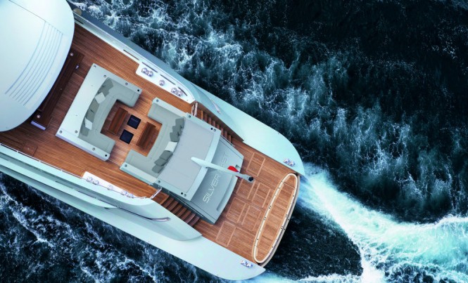 SILVER FAST Yacht - aft view