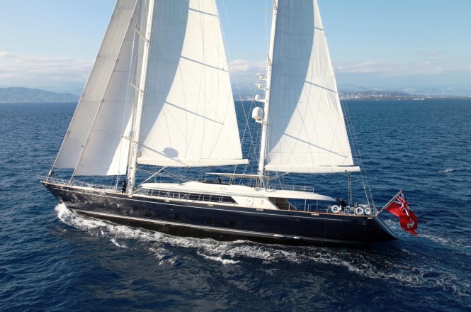 Superyacht SILENCIO under sail