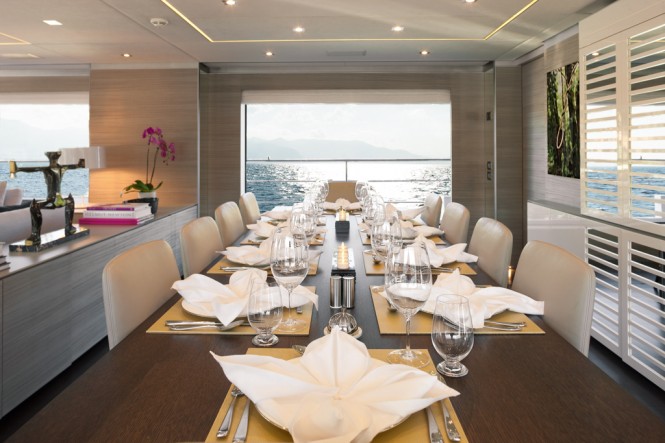 Benetti Motor Yacht Veloce 140 - Dining