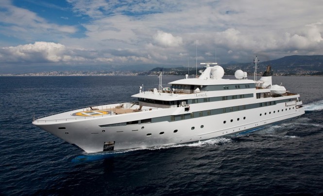 Luxury charter yacht Lauren L underway