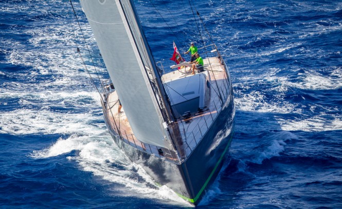 Luxury yacht WinWin - front view - Photo by Jesus Renedo