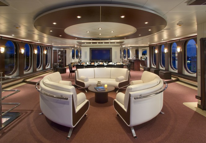 Super yacht GLOBAL - saloon