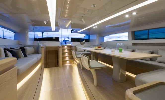 WinWin Yacht - Photo by Jeff Brown SYM