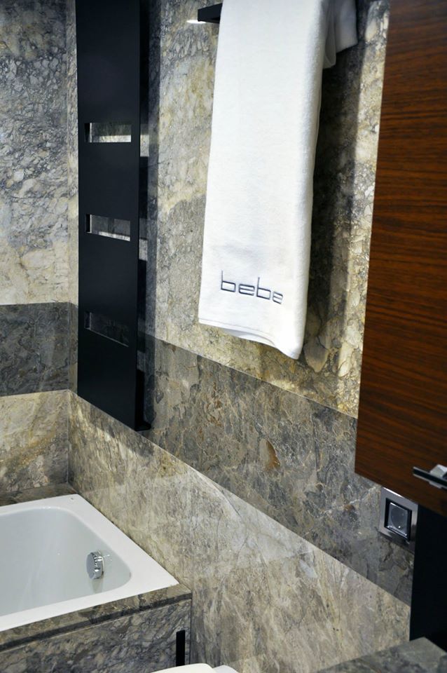 BEBE Yacht - Bathroom - Image credit to Vosmarine