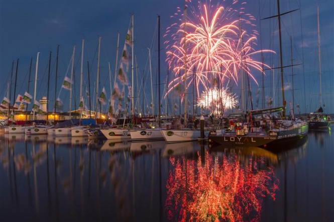 Hobart in a festive mood between Christmas and New Year's Eve - Photo by Rolex Carlo Borlenghi